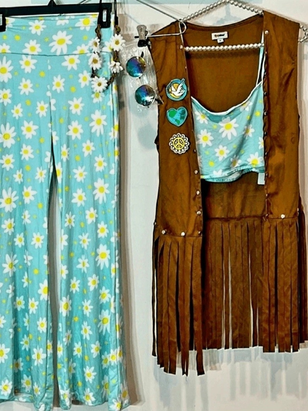 Tipsy Elves Hippie Halloween Costume Medium
